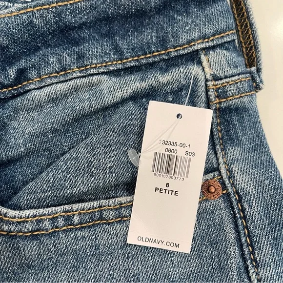 NWT Old Navy Women’s Relaxed Fit Jeans - Medium Blue - Picture 10 of 15